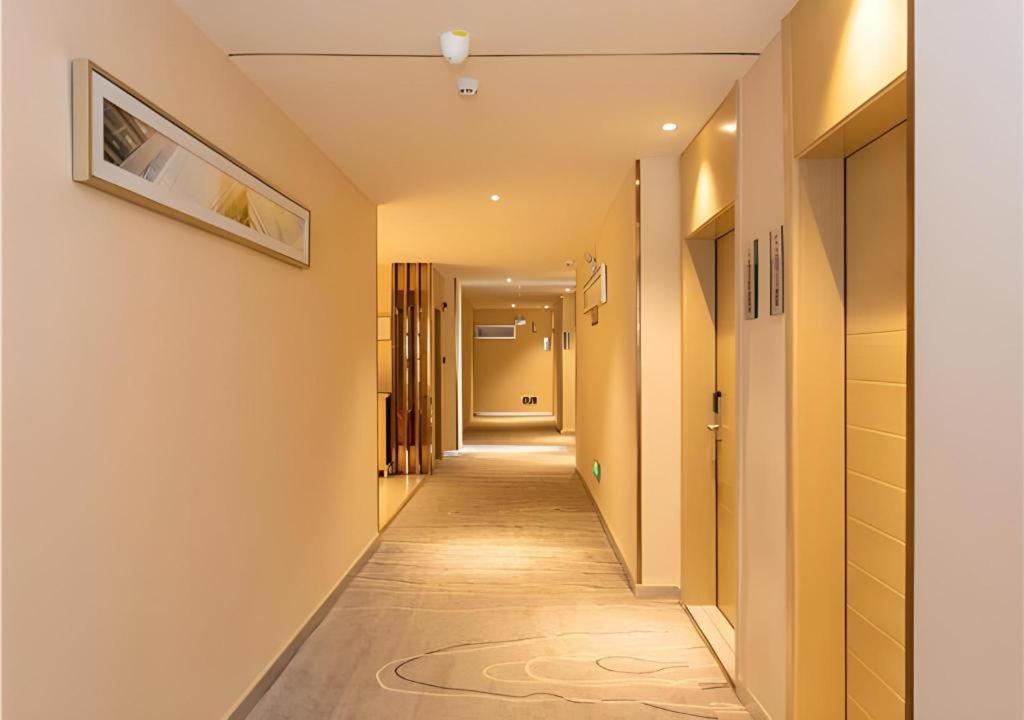 City Comfort Inn Maoming Xinyi Yudu Park Exterior photo